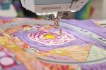 BERNINA B570QE Kaffe Fassett Edition - Image 4